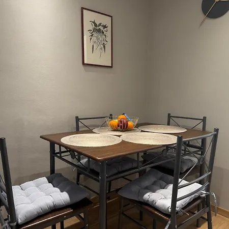 Elegant Arcul De Triumf Apartamento